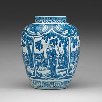 304. A large blue and white jar, Ming dynasty, Wanli (1573-1620).