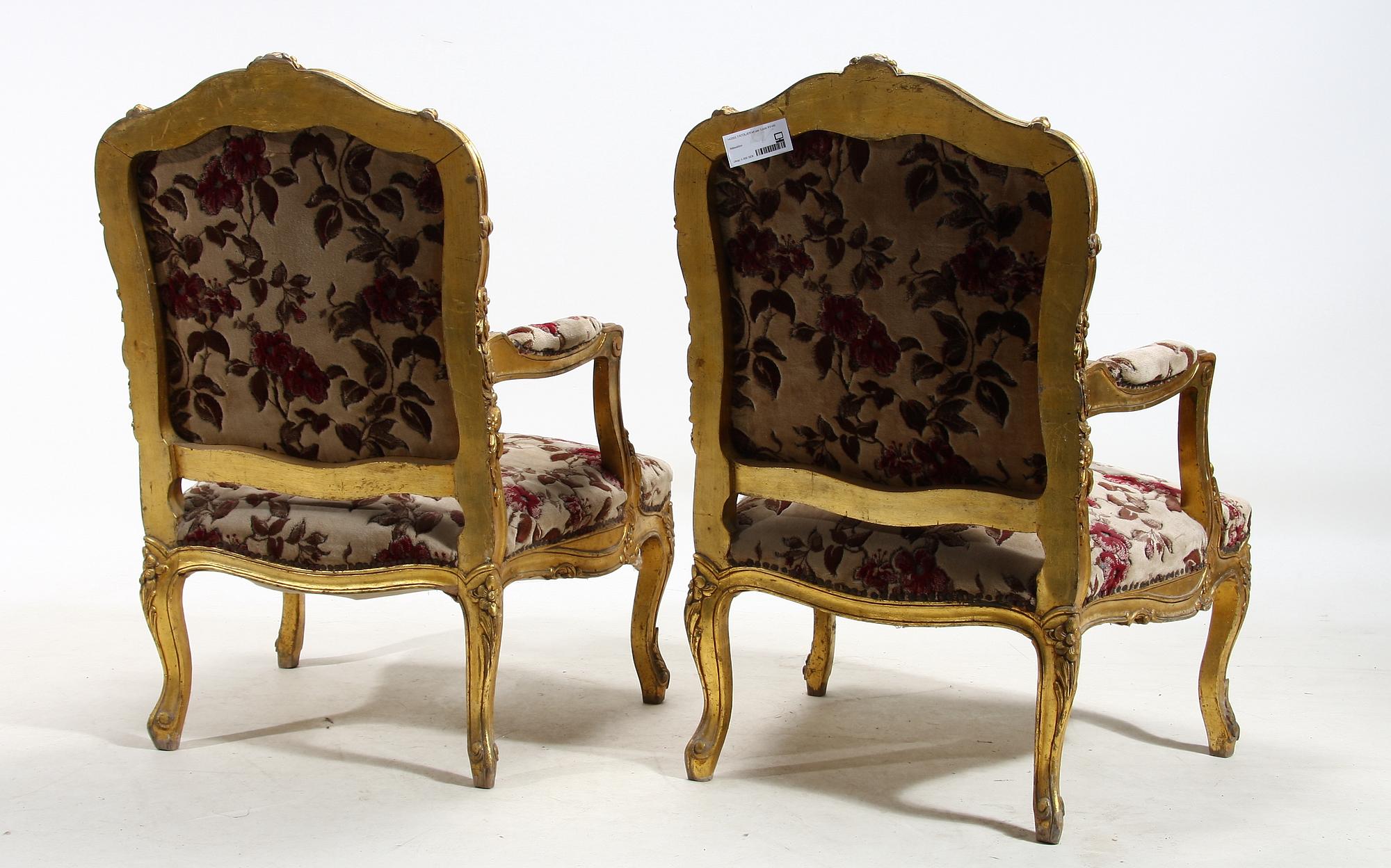 FÅTÖLJER ett par. Louis XV-stil, 1900-tal.