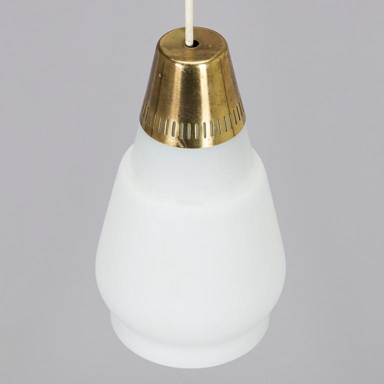 Taklampa, modell K3-74 för Idman 1900-talets mitt.