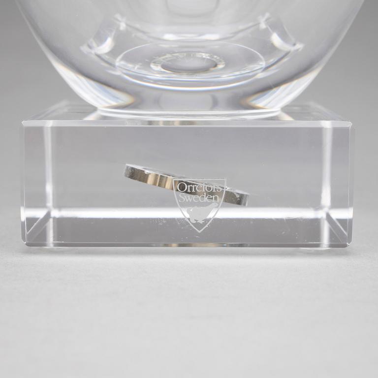 VAS, glas med silverring, "Endless" Efva Attling, 1900/2000-tal.