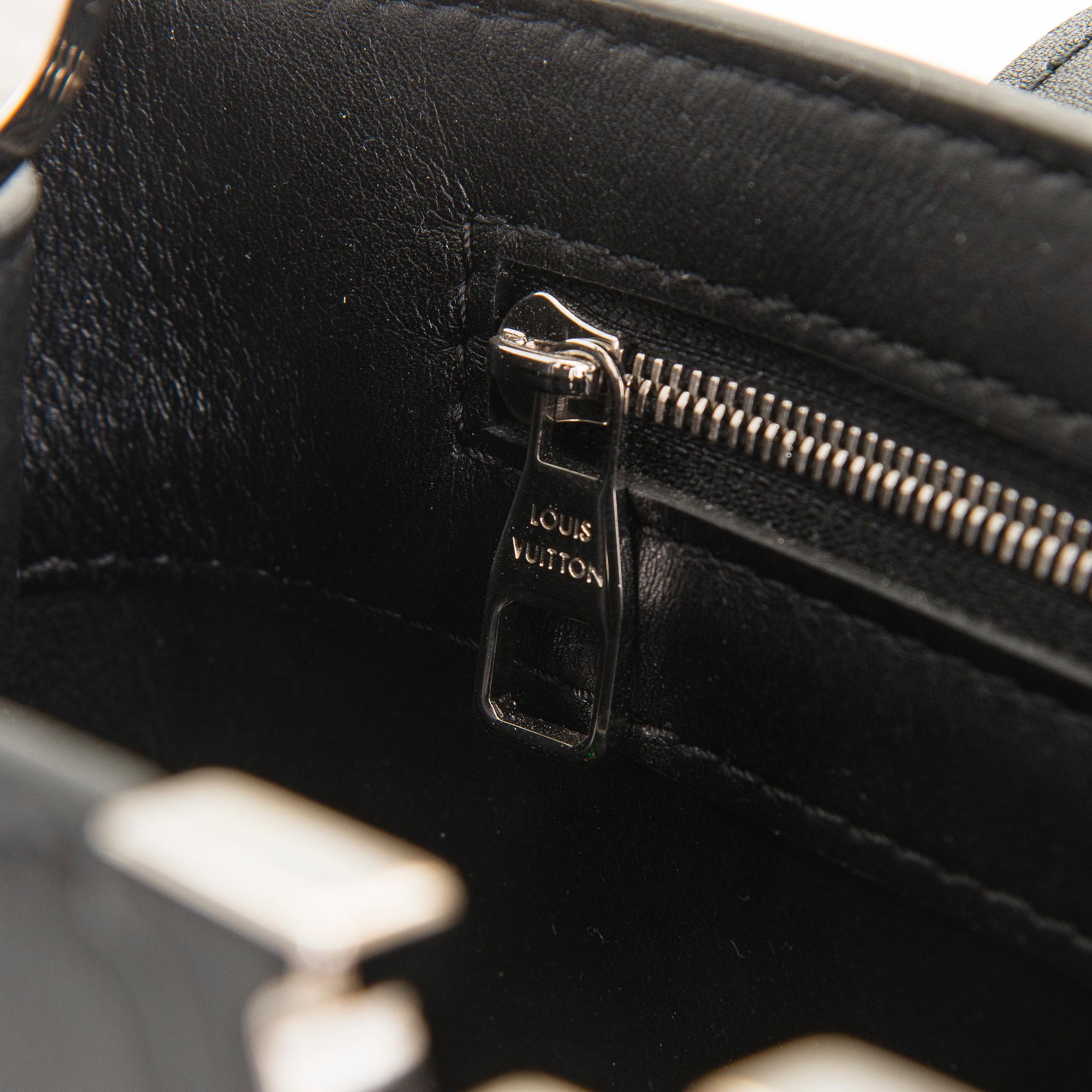 Louis Vuitton, laukku, "Blossom Capucines PM".