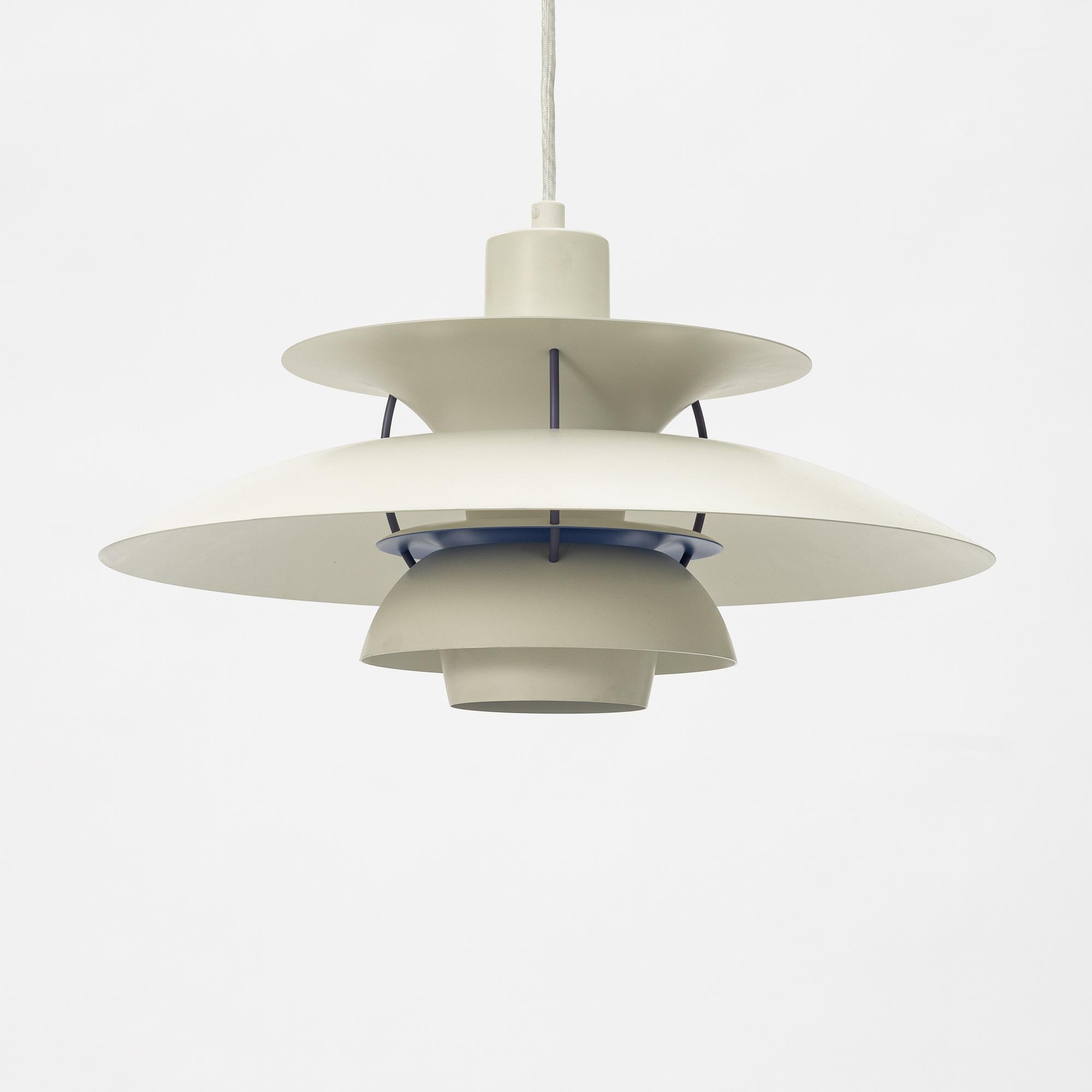 Poul Henningsen, taklampa, "PH 5", Louis Poulsen, Danmark.