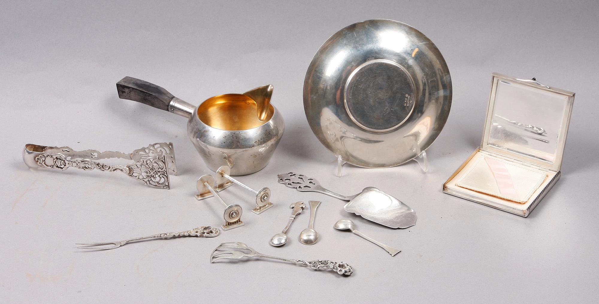 PARTI SILVER, 30 delar, bl a CG Hallberg och importstämplar. Ca 635 g.