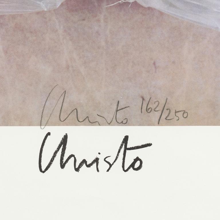 Christo & Jeanne-Claude, "The Paris Review".