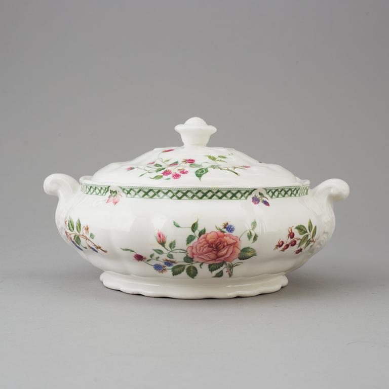 ROYAL DOULTON, frukostservis,porslin,  30 delar, "Victorian Garden".