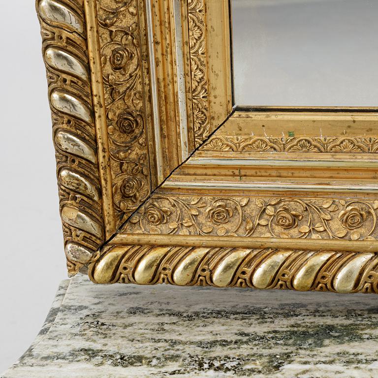 Spegel med konsolbord, 1800-talets slut.