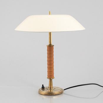 Bertil Brisborg, a model "31044" table lamp, Nordiska Kompaniet 1940s.