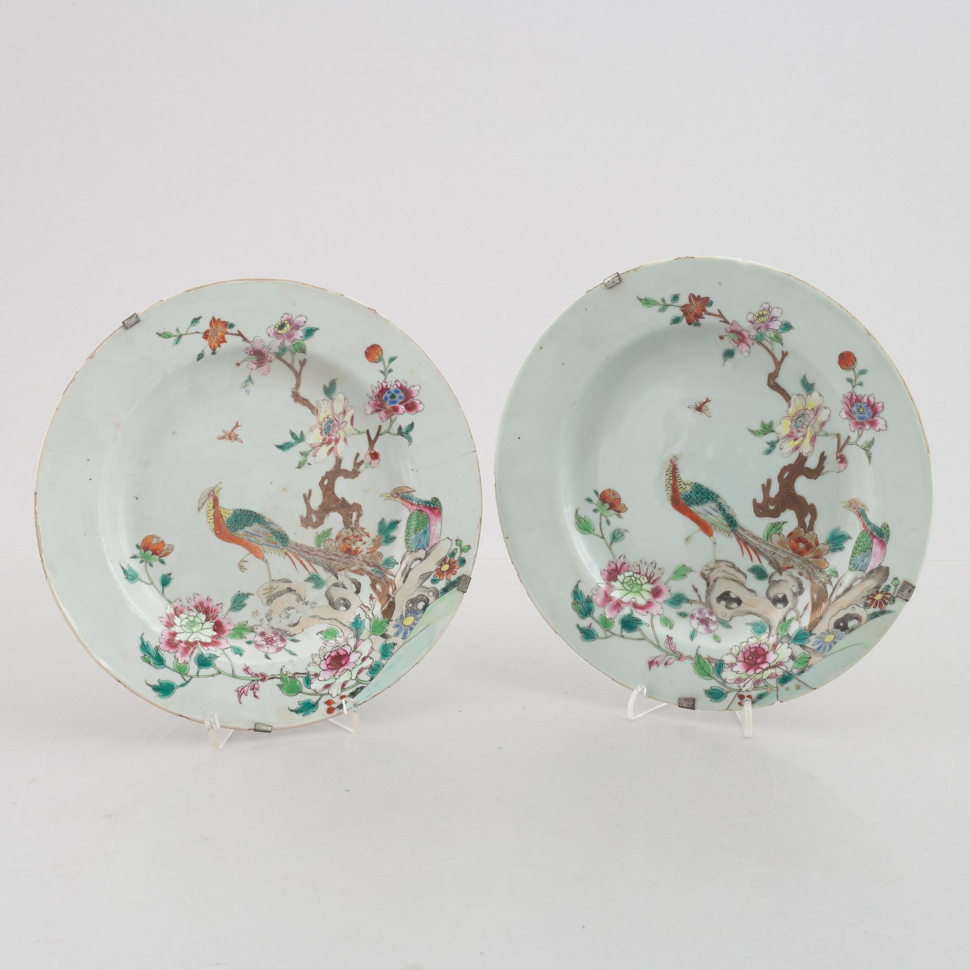 A pair of famille rose double peacock dishes, Qing dynasty, 18th century.
