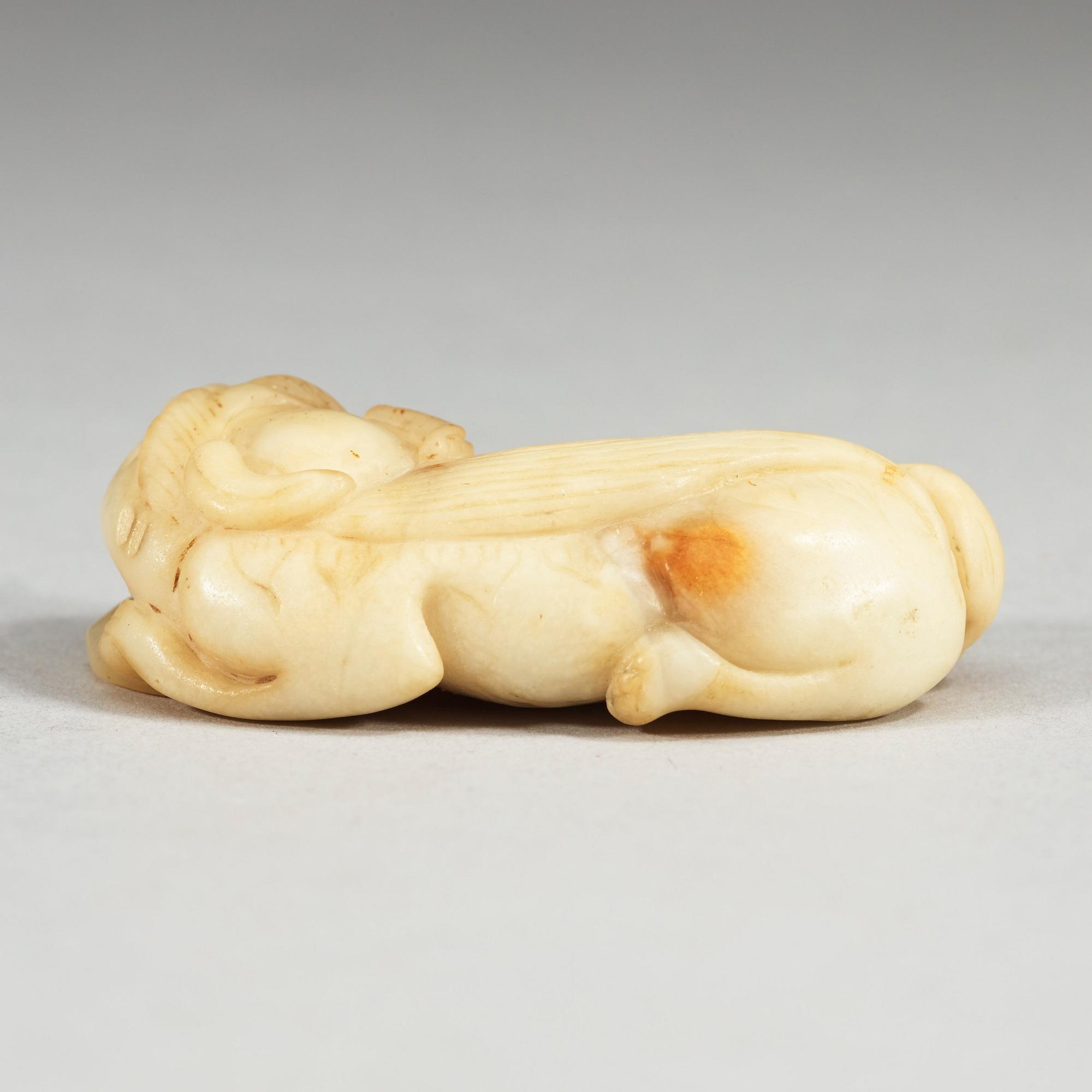 FIGURIN, nefrit. Kina.
