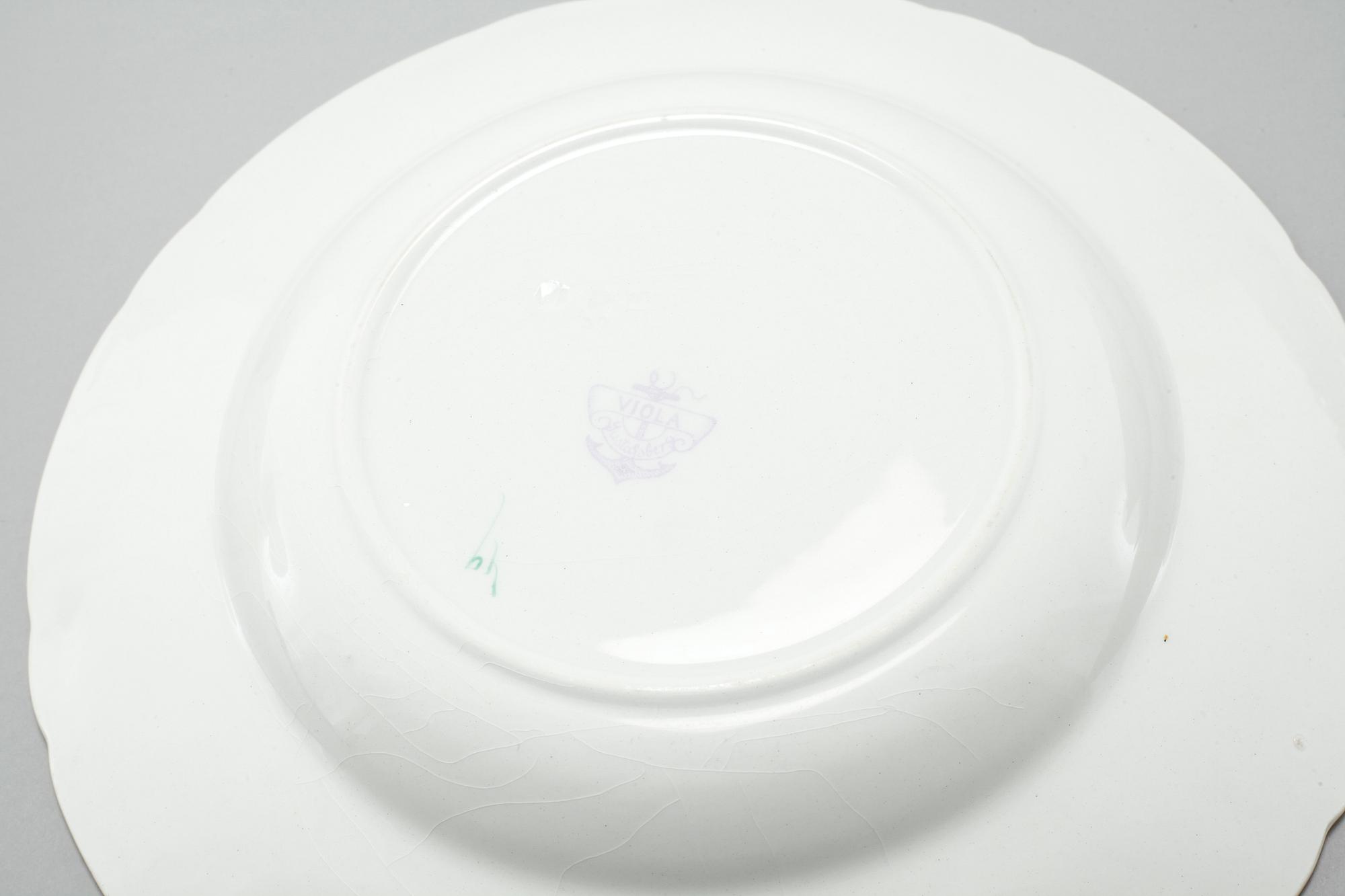 MATSERVIS, 49 delar, opakgods, "Viola", Gustavsberg, tillverkad 1895-1930.