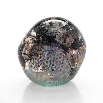 Sini Majuri, A glass sculpture 'Seeding metropolis' Suomenlinna 2025.