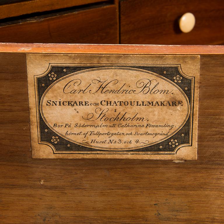 An Empire-style chest of drawer, Carl Hendrik Blom (master in Stockholm 1796 - 1835).