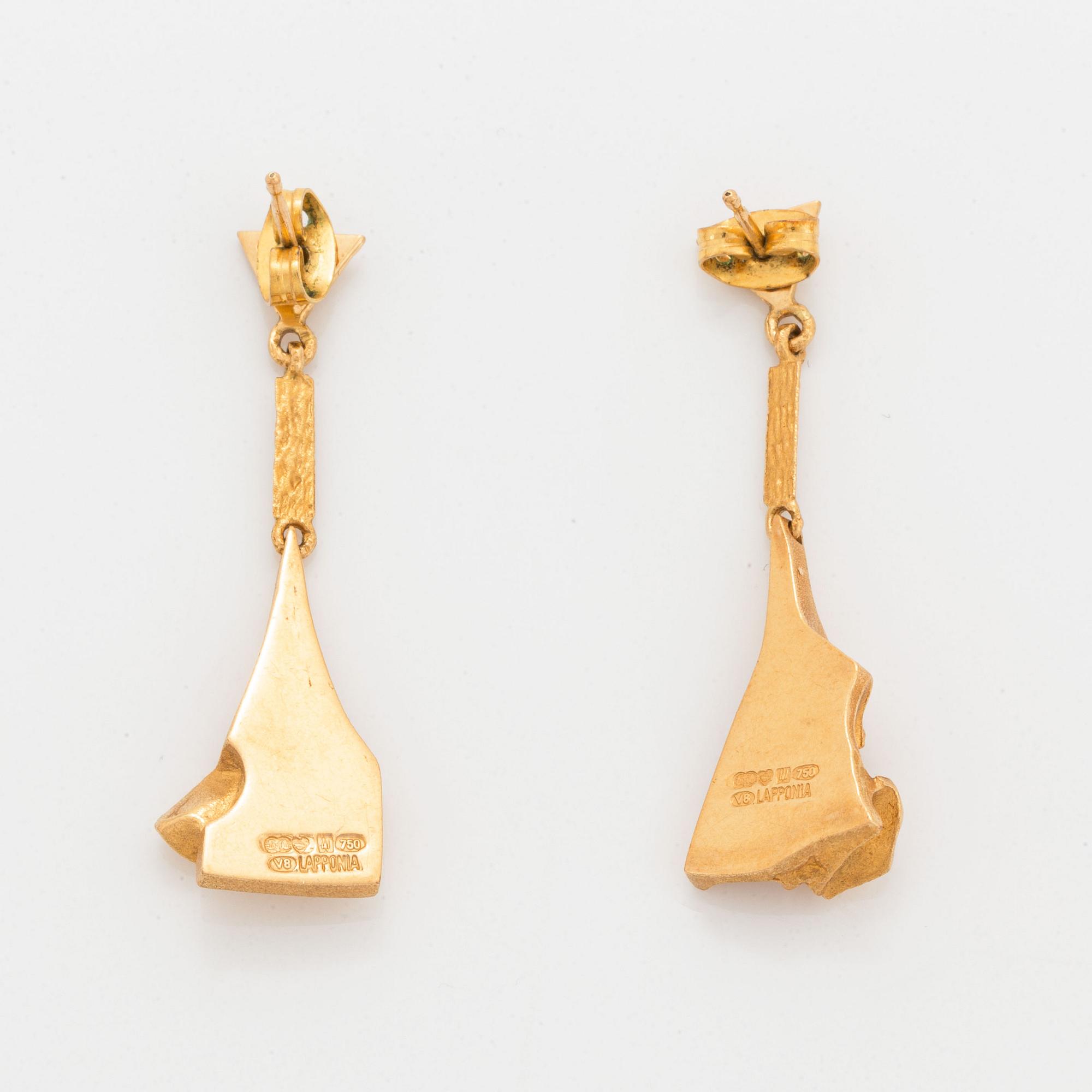Björn Weckström, a pair of earrings, "Scarlett", Lapponia 1998.