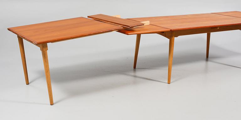 MATBORD, Hans J Wegner för Andreas Tuck, Danmark, 1950-/60-tal.