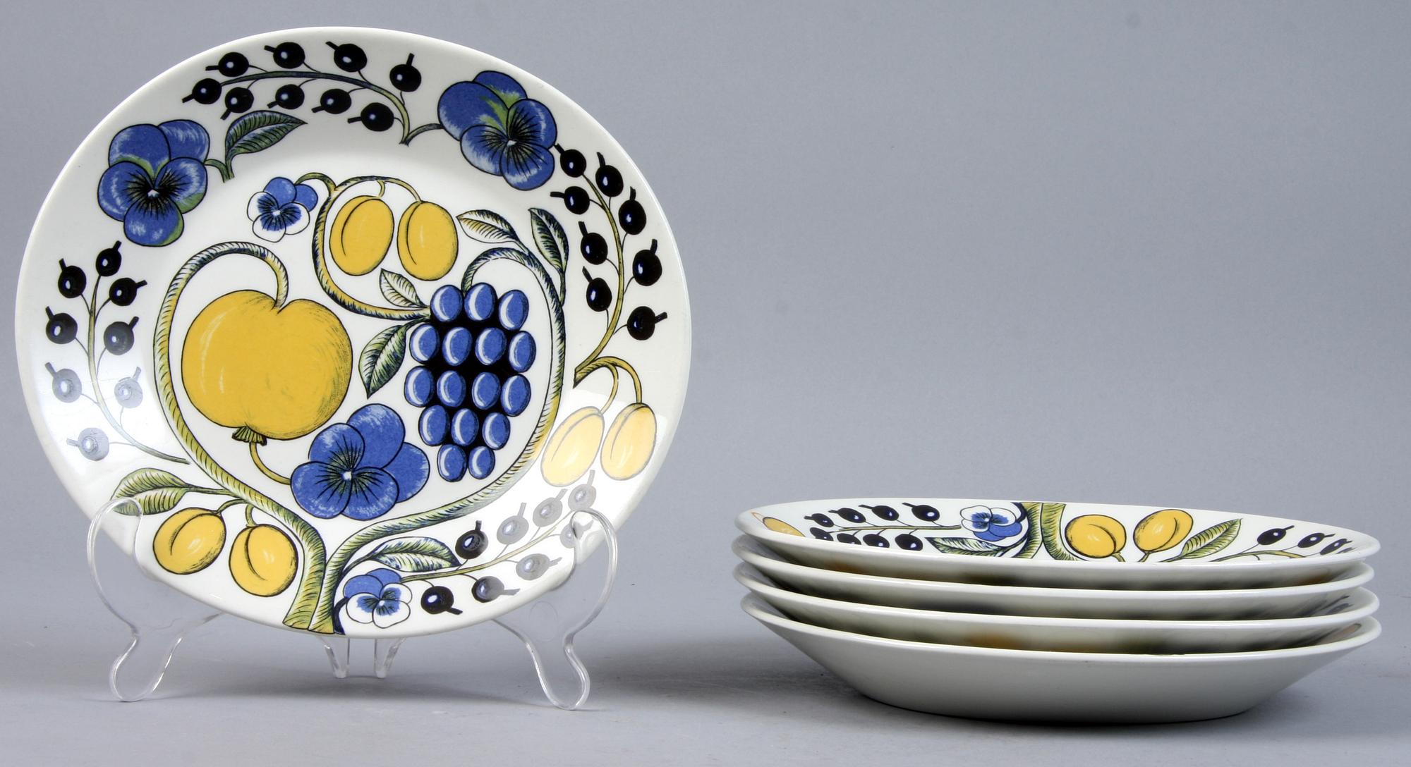 FRUKOSTSERVISDELAR, 9 st, porslin, "Paratiisi", Birger Kaipiainen, Arabia, Finland.