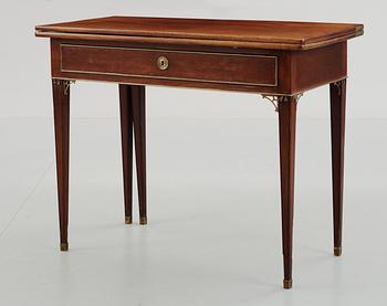 SPELBORD. Stockholmsarbete, 1700-talets slut. Sengustavianskt.