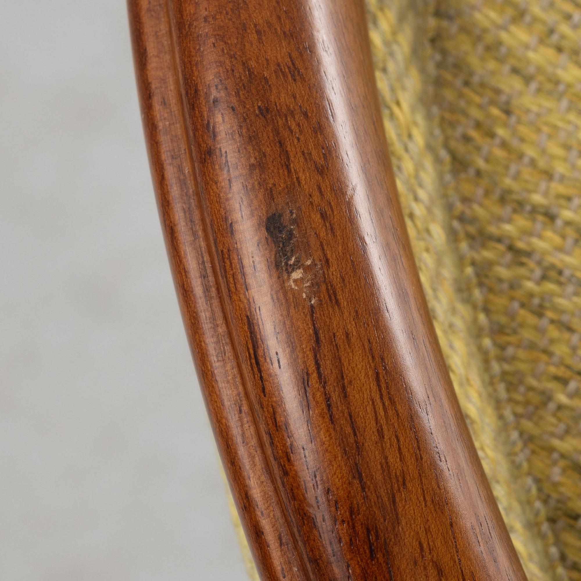 Carl Malmsten, fåtölj, "Vår fru", OH Sjögren, Tranås 1986.