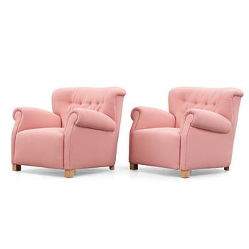359. Fritz Hansen, a pair of Fritz Hansen easy chairs, model 1518 B, 1940's.