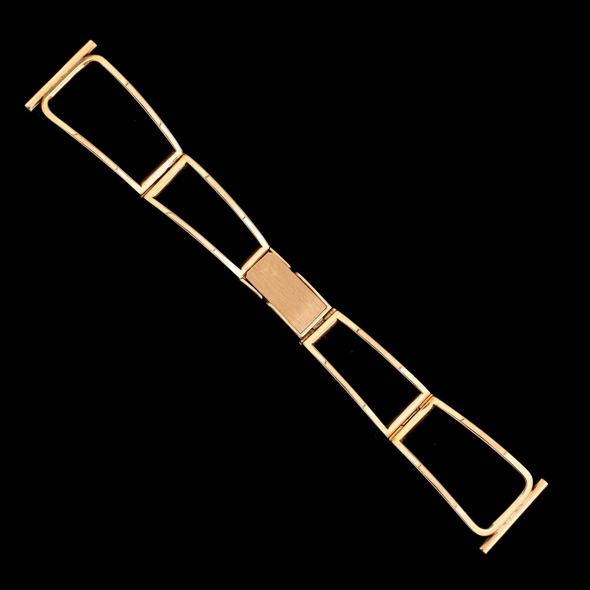 ARMBAND FÖR ARMBANDSUR, 18 k guld, 1900-tales andra hälft. Vikt ca 21 g.