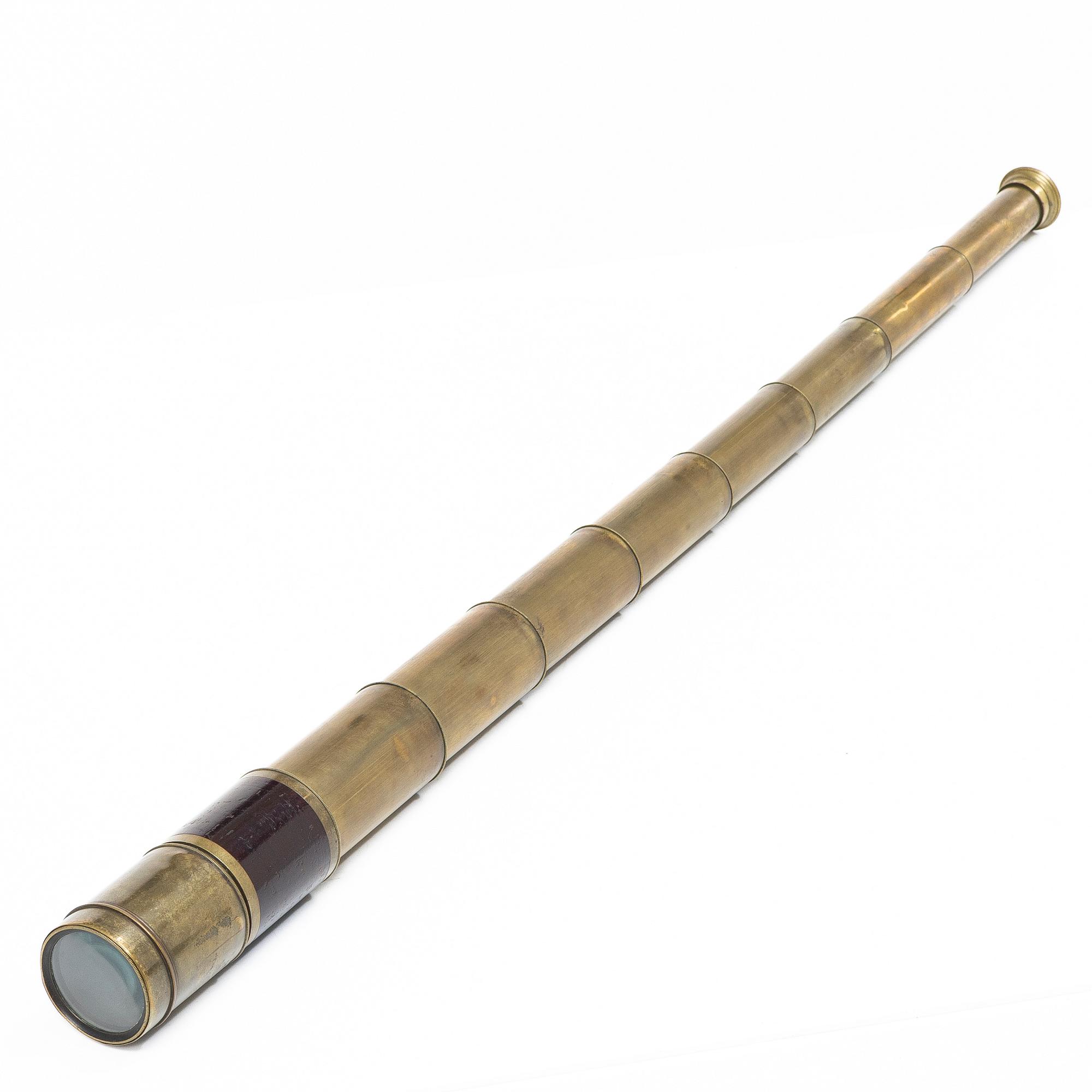 Telescope, 19th century, marked L Ingr Chevalier,  opticien du Roi  , Place du Pont Neuf 15, Paris.