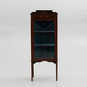 Vitrinskåp, 1900-tal, A.J. Whitehead & Sons, Ltd, England.