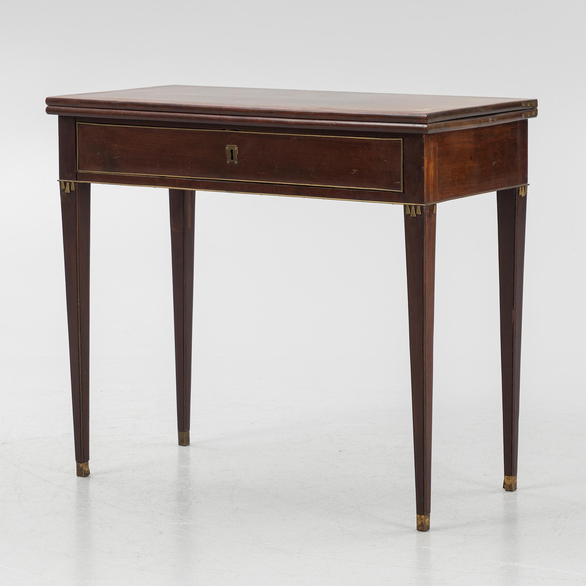 Spelbord, Stockholmsarbete, 1700-talets slut, Sengustavianskt.