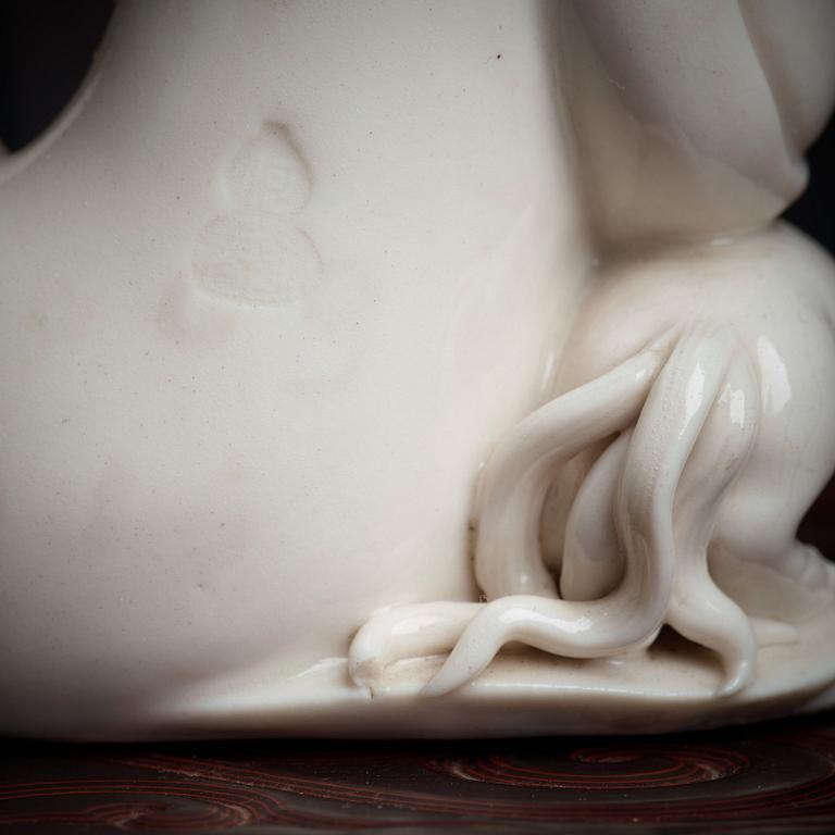 FIGURIN, blanc de chine. Qingdynastin, 1700-tal.