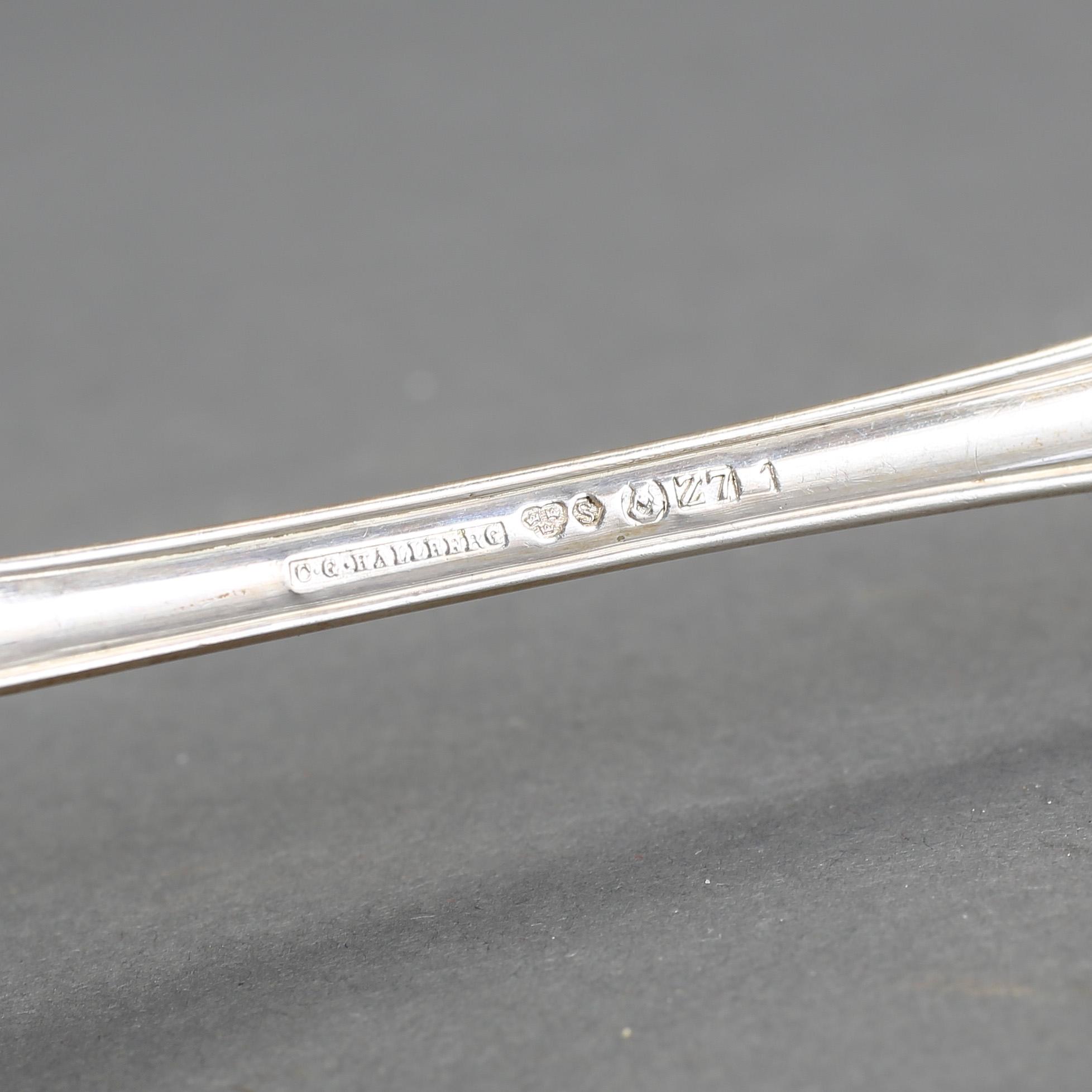 BESTICKSERVIS, 39 delar. Silver. Bl a CG Hallberg 1926. Tot ca 1175 g.