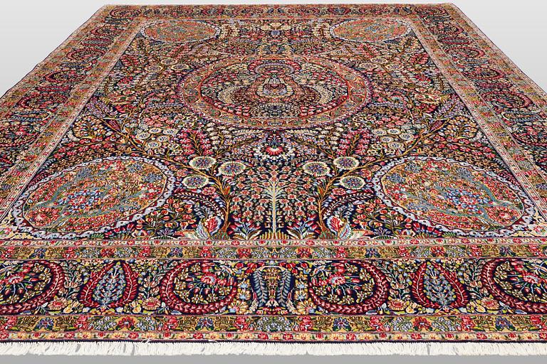 Matta, Kirman lavar, Millifleur, 393 x 300 cm.