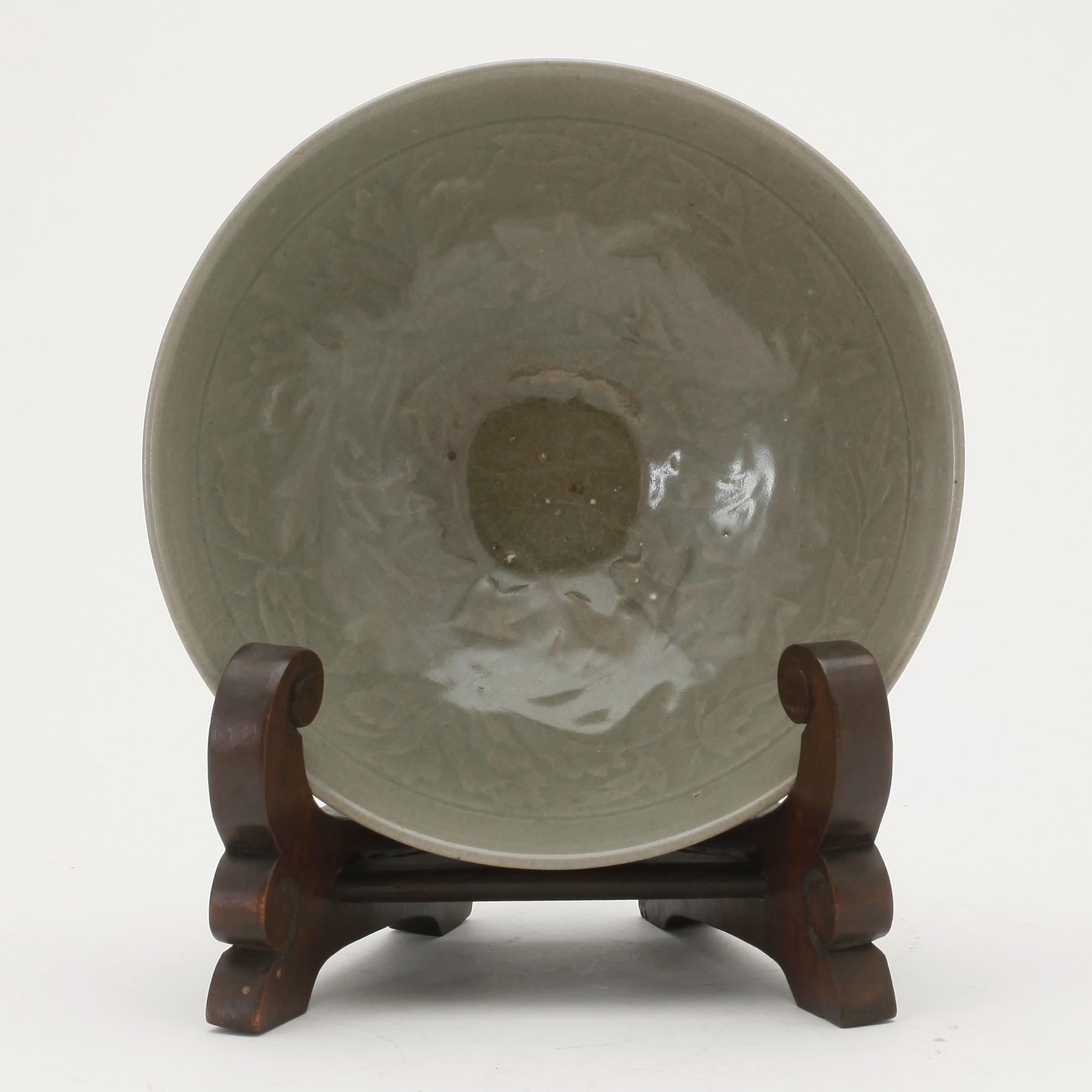 SKÅL, keramik. Korea, sannolikt  Koryo (918-1392).