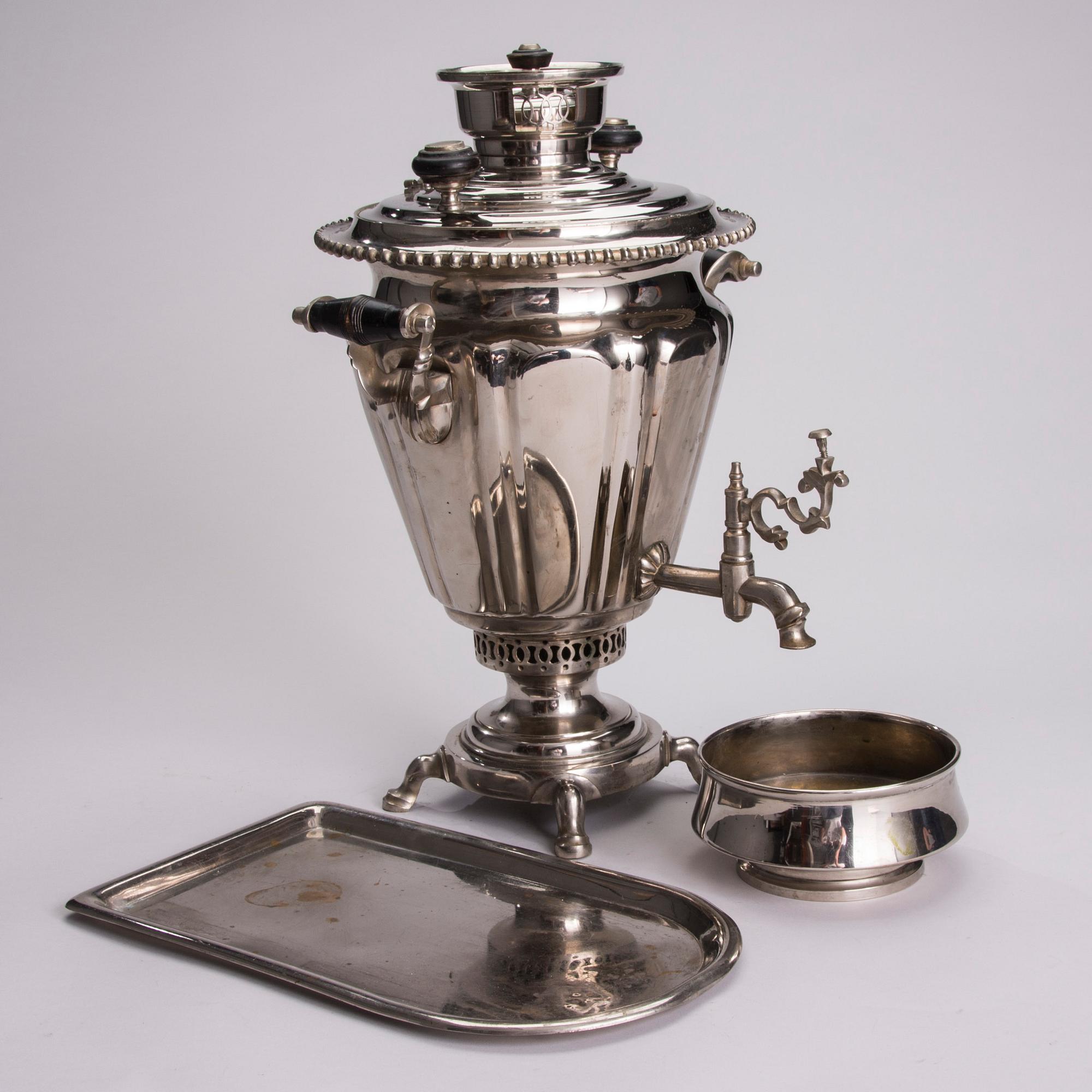 SAMOVAR, förnicklad, fabriken Vorontsov, Tula Ryssland 1900-talets början.