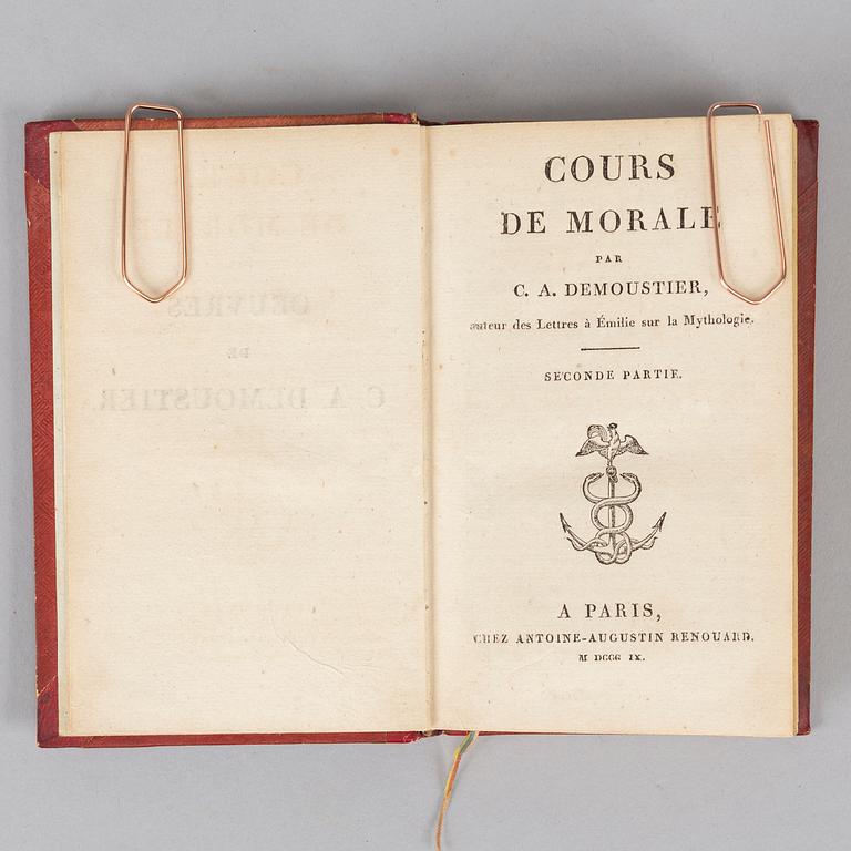 Attractive little bindnings.