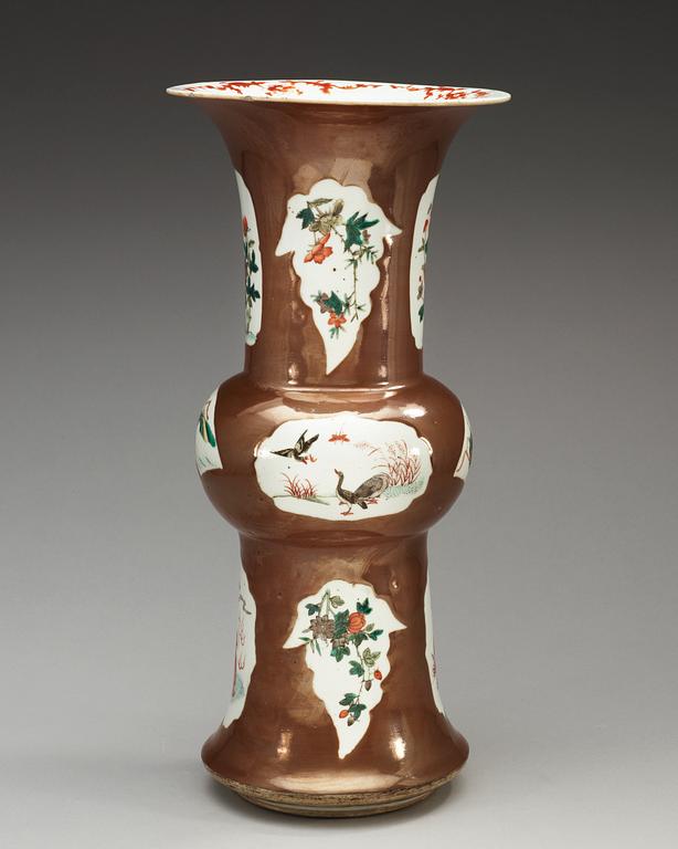 A famille verte vase, 19th Century.