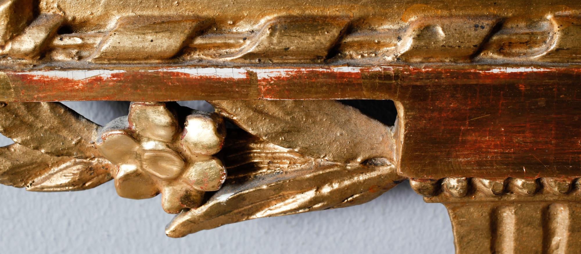 SPEGEL, gustaviansk, omkring år 1800.