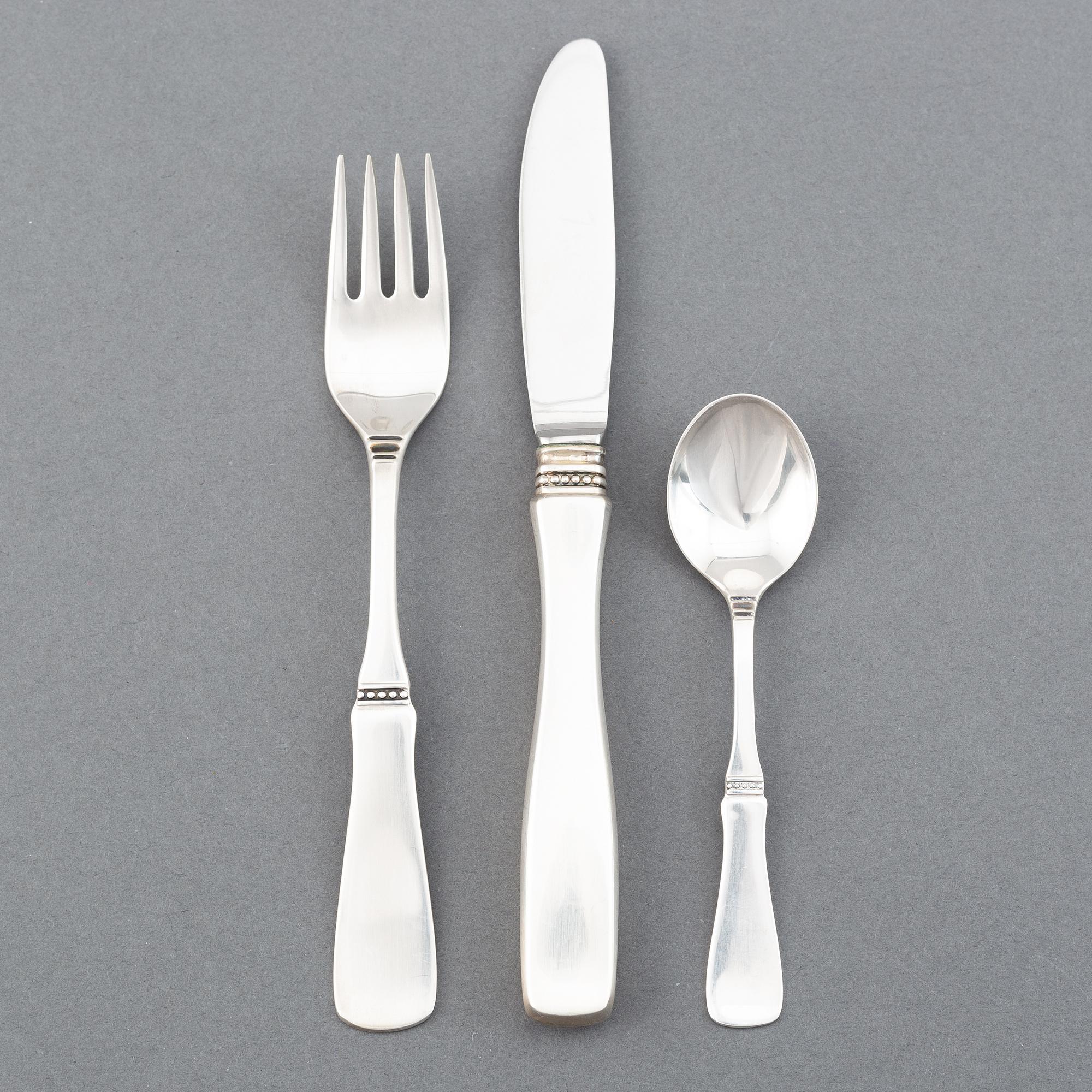 Erik Löfman, bestick, 36 delar, silver, "Uppsala", 1900-talets slut.
