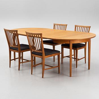 Carl Malmsten, a dining table and four chairs, model 'Vardags', mid 20th century.