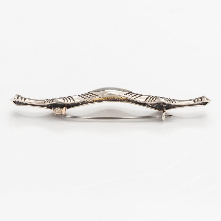 Brosch "Vörå-broschen", modell 926, sterlingsilver. Kalevala Koru 1990.