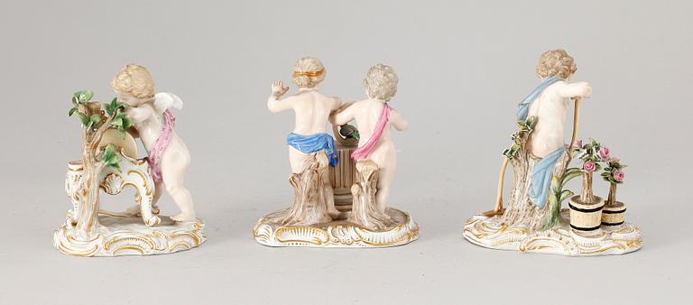 FIGURINER, 3 st, porslin, rokokostil, Meissen, troligen tidigt 1900-tal.
