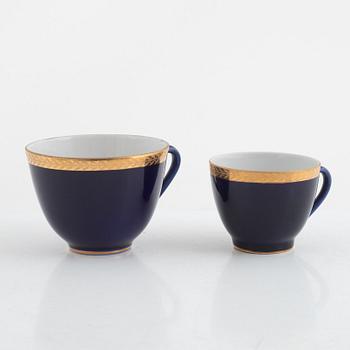 Coffee and tea service, porcelain, Lomonosov, 20th Century (23 pieces).