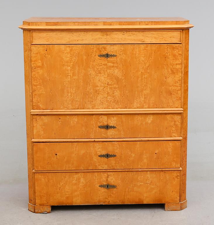 CHIFFONJÉ, 1800-talets mitt.