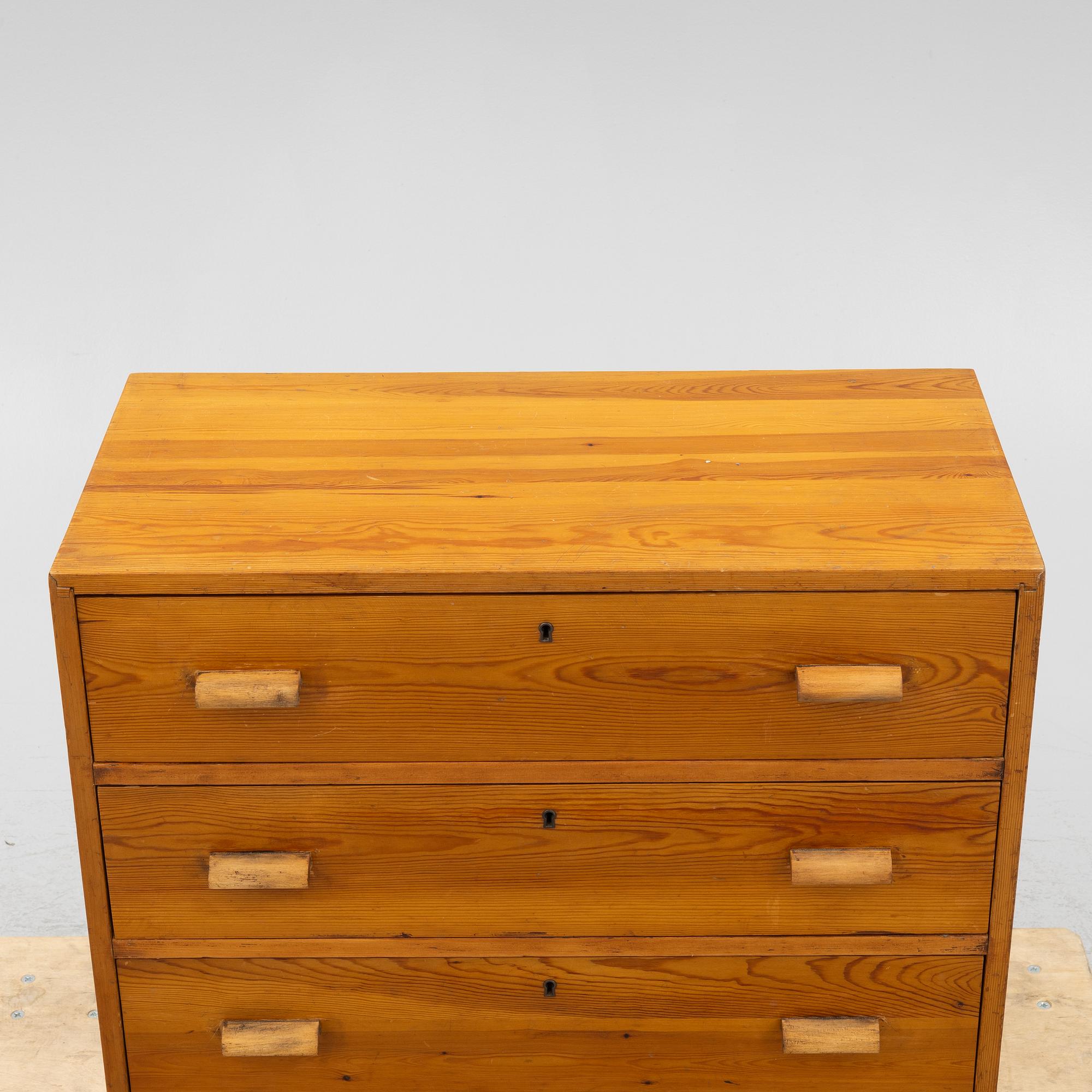 Chest of drawers, functionalist, circa the mid-20th century.
