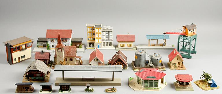 PARTI HUS mm, bl a Märklin, H0.