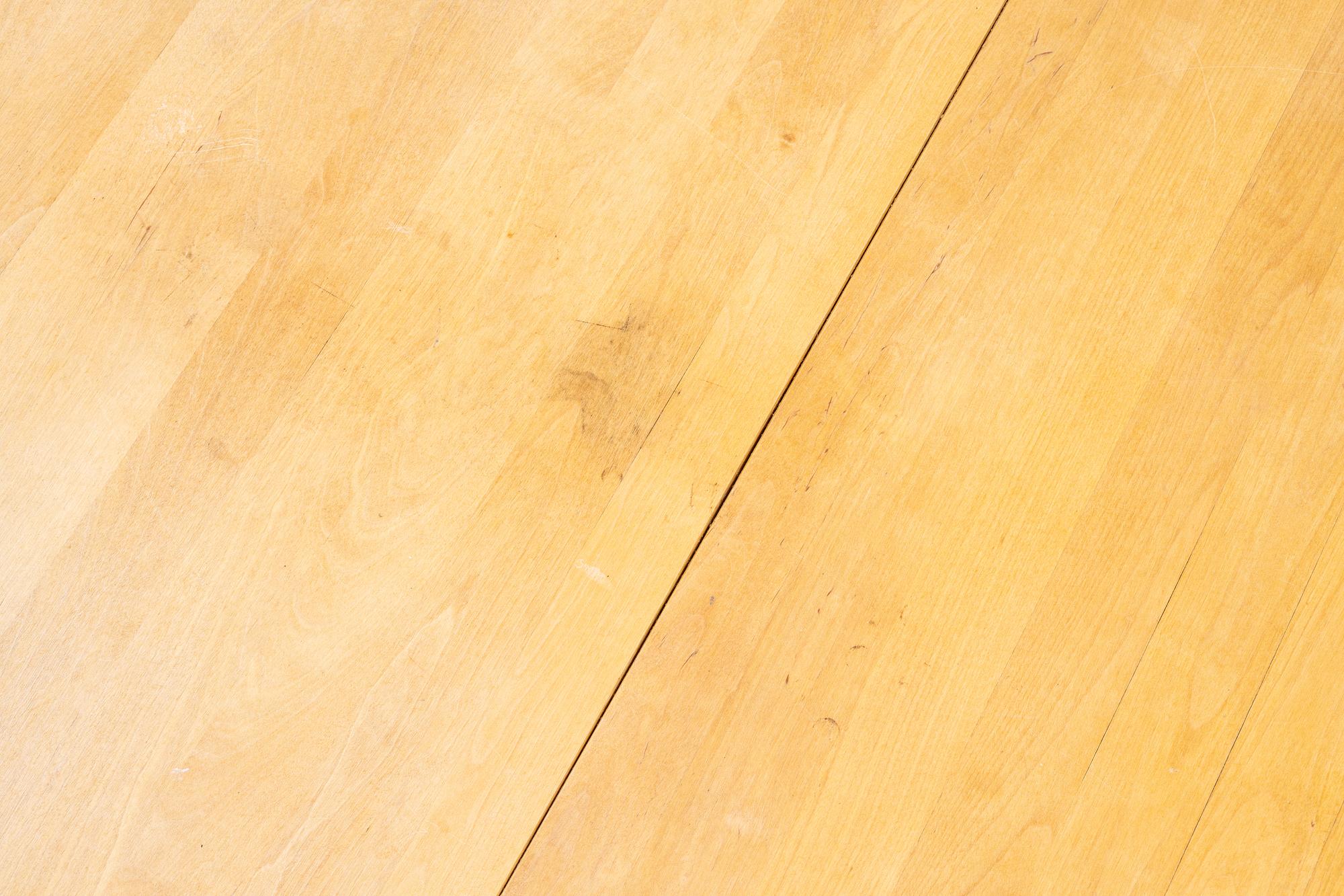 Yngve Ekström, matbord "Björka", Stolab, 2000-tal.