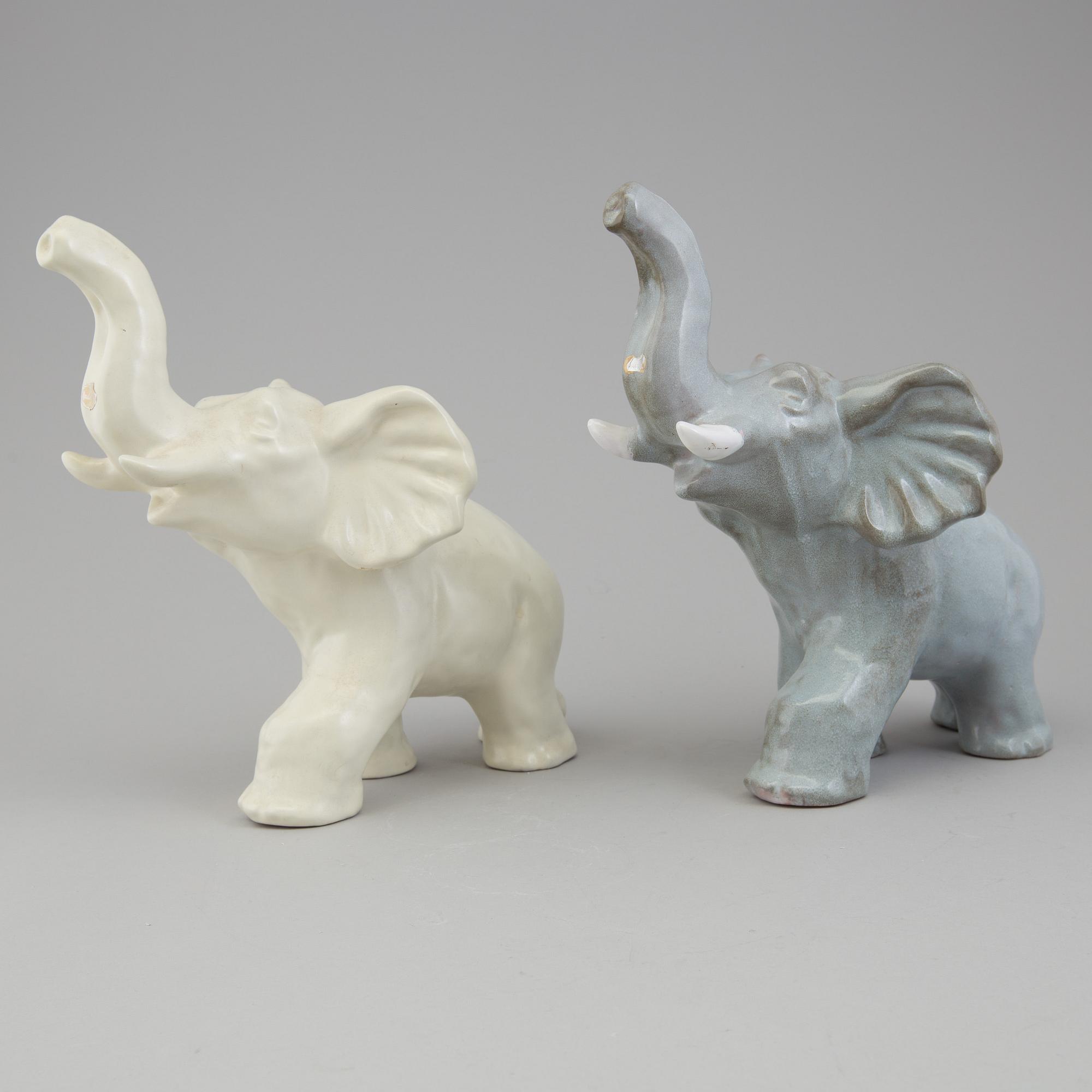 VICKE LINDSTRAND, figuriner, 2 st, stengods, Vicke Lindstrand ur Elefantparaden, Upsala Ekeby, 1950-tal.