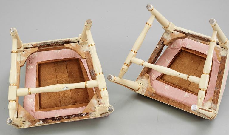 STOLAR, ett par, gustavianska, sent 1700-tal.