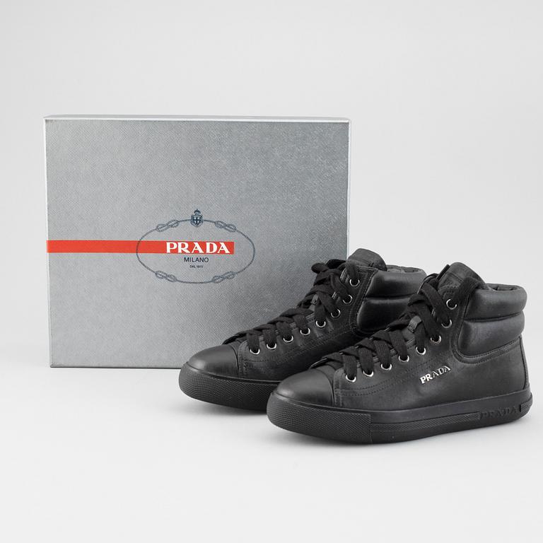 PRADA, sneakers, två par, storlek 35,5.