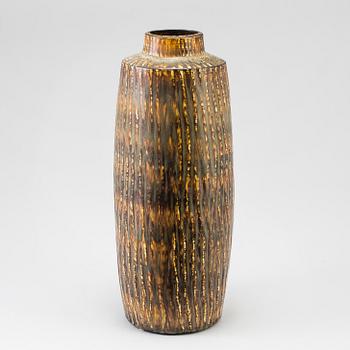 GUNNAR NYLUND, golvvas, stengods, "Rubus", Rörstrand.