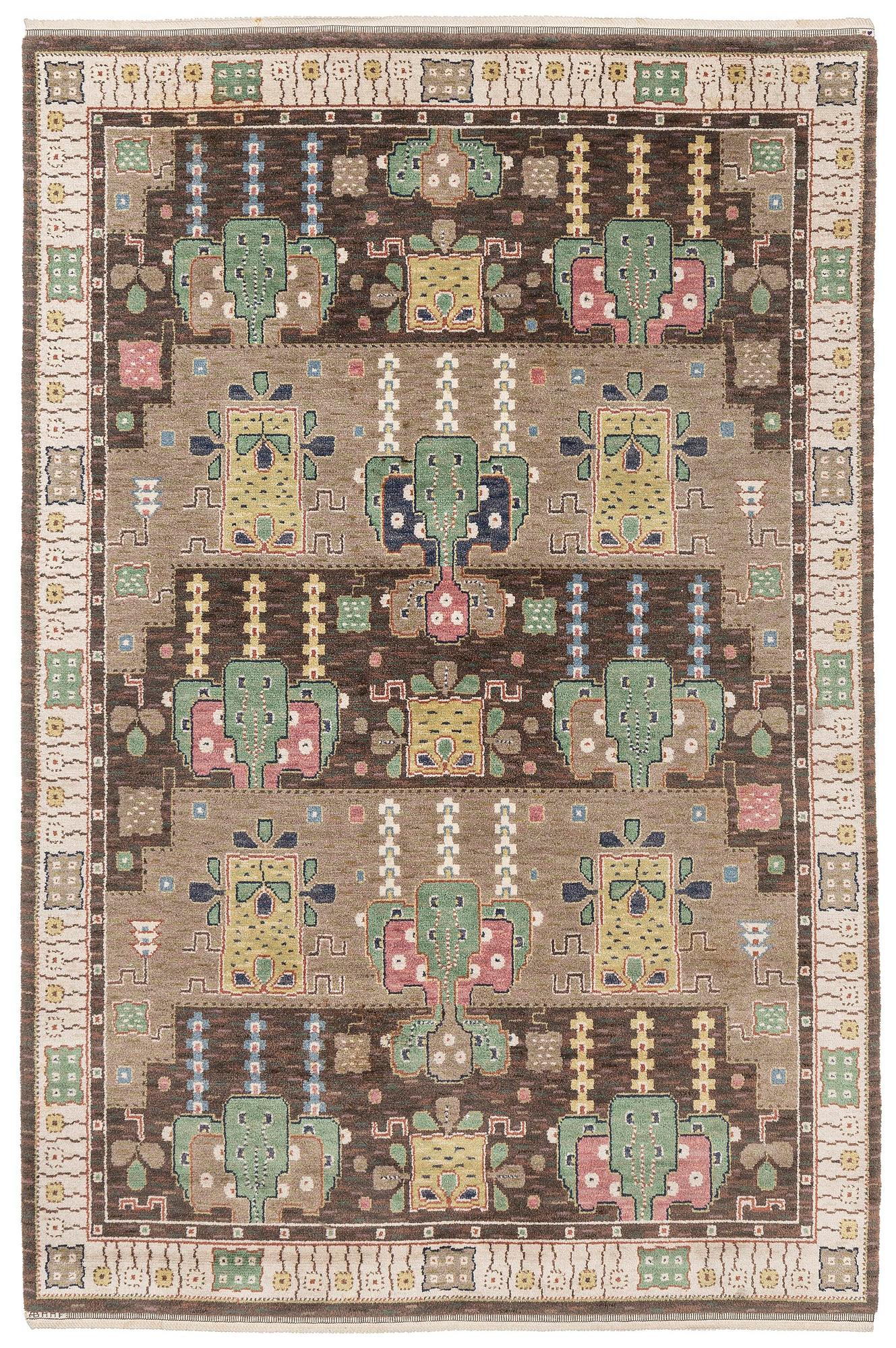 Märta Måås-Fjetterström, matta, "Örtagården", flossa, ca 313 x 205 cm, signerad AB MMF.