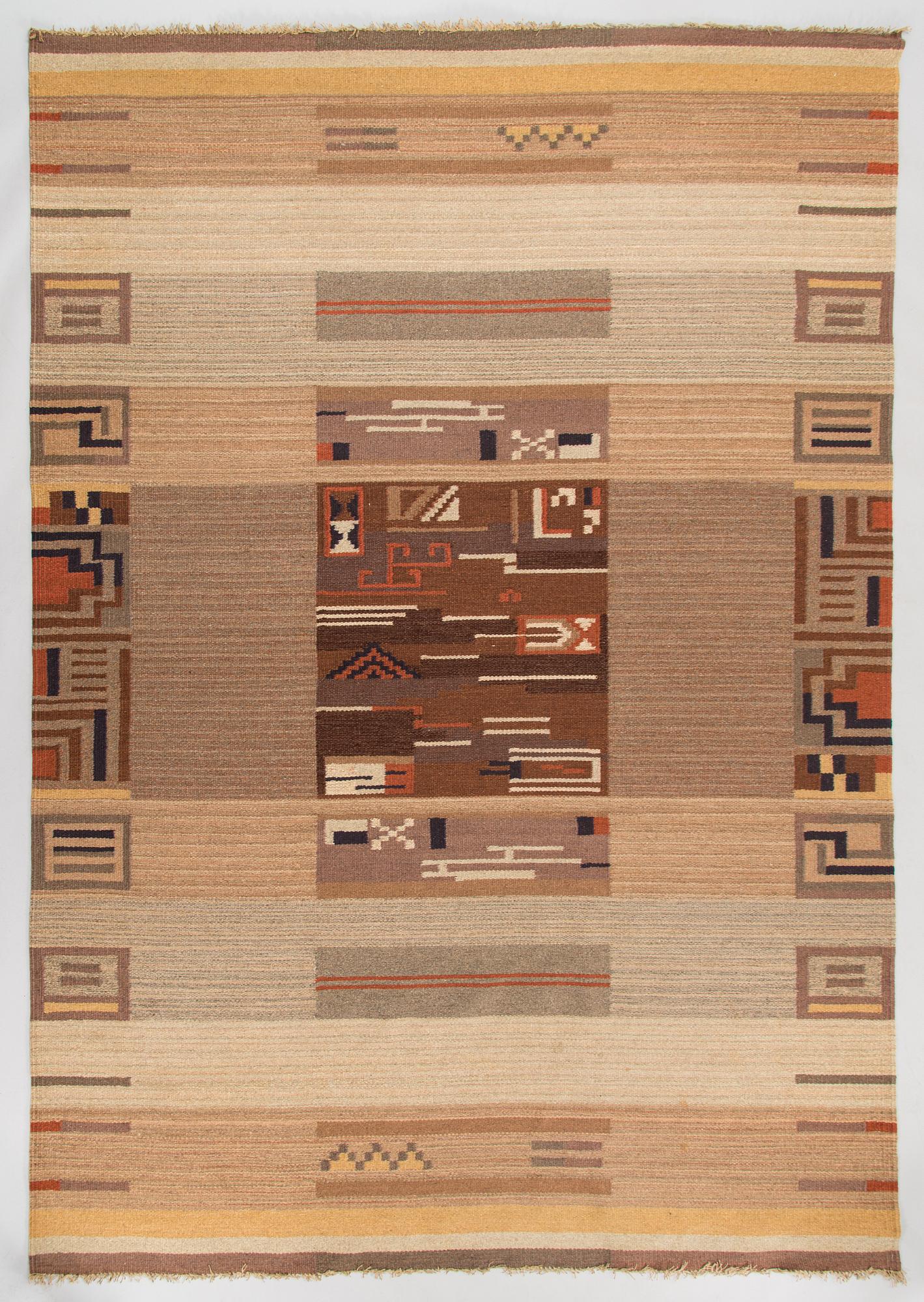 Impi Sotavalta, tillskriven, hårgarnsmatta, Kodiksamin Mattokutomo.1930-tal. Ca 293 x 205 cm.