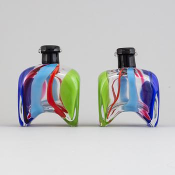 Erik Höglund, two signed glass vases, Strömbergshyttan, 1993.